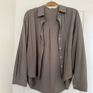 Women’s Classic Gray Shirt